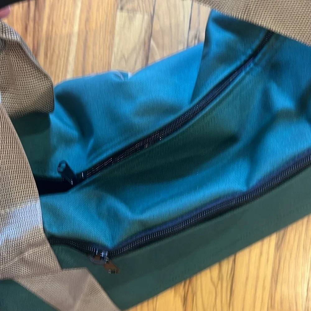 NWOT Mark Nolting’s Africa Adventure Company Carry On Duffle